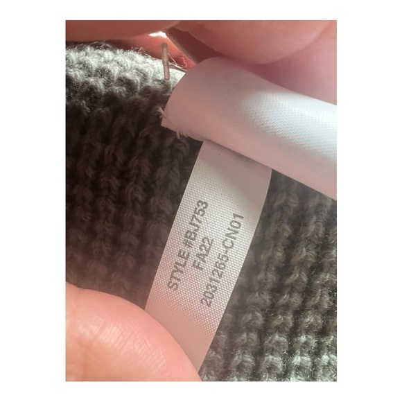 Crewcuts Boys Safari Green Waffle Knit Wool Blend Cuffed Beanie NEW S/M - Picture 3 of 10